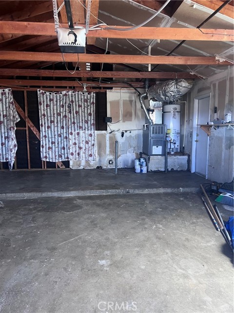 Detail Gallery Image 17 of 19 For 38616 Division, Palmdale,  CA 93550 - 3 Beds | 2 Baths