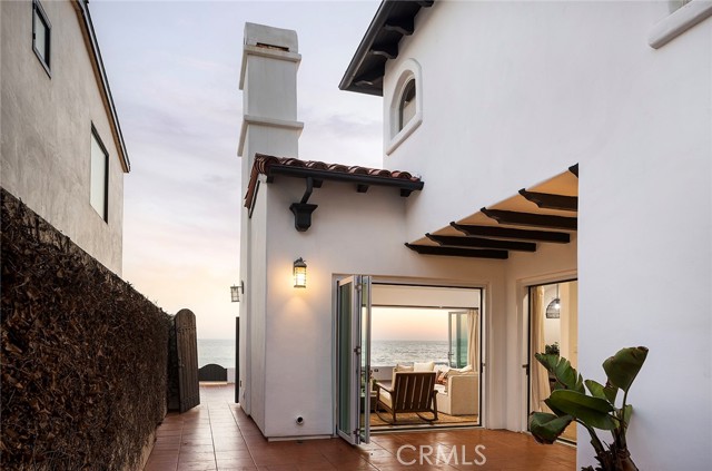 Detail Gallery Image 9 of 57 For 35211 Beach Rd, Dana Point,  CA 92624 - 5 Beds | 4 Baths