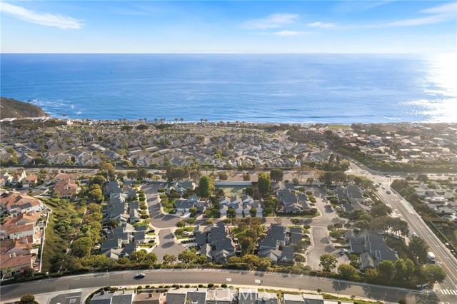33966 Cape Cove, Dana Point CA: https://media.crmls.org/medias/2aa9e165-22cc-4c4c-a656-bbb438dbba2d.jpg