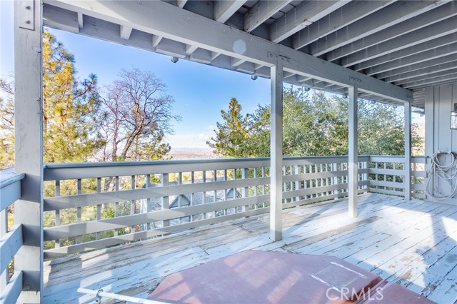 Detail Gallery Image 21 of 46 For 1243 Klondike Dr, Lake Arrowhead,  CA 92352 - 6 Beds | 4/1 Baths