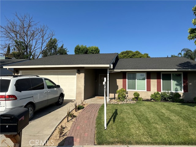 3514 Oakhurst Avenue, Merced CA: https://media.crmls.org/medias/2aaaf92c-cc9c-4cb6-a4a1-ab6bd0371c27.jpg
