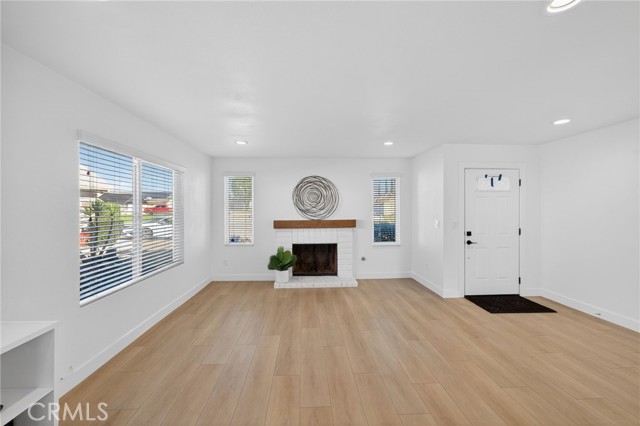 Detail Gallery Image 9 of 47 For 831 W Cerritos, Rialto,  CA 92376 - 3 Beds | 2 Baths