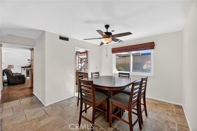 Detail Gallery Image 18 of 54 For 6116 E Paseo Rio Azul, Anaheim,  CA 92807 - 3 Beds | 2/1 Baths