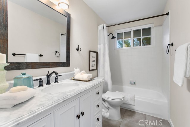 Detail Gallery Image 23 of 55 For 8128 E Candleberry Cir, Orange,  CA 92869 - 4 Beds | 2/1 Baths