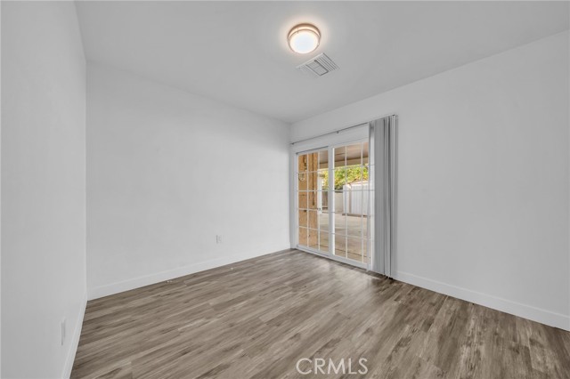 Detail Gallery Image 24 of 47 For 7044 Nestle Ave, Reseda,  CA 91335 - 4 Beds | 3 Baths