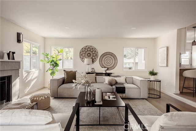 Detail Gallery Image 13 of 30 For 6245 Mayfield, La Crescenta,  CA 91214 - 3 Beds | 2 Baths