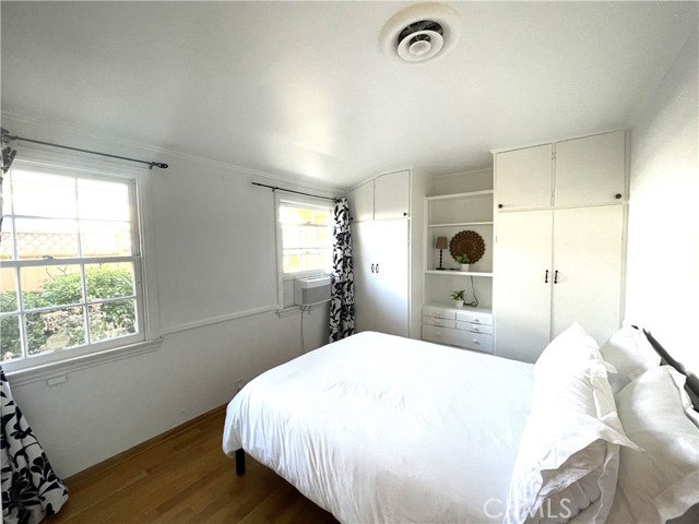 Detail Gallery Image 20 of 57 For 2711 Seaview Ave, Corona Del Mar,  CA 92625 - 2 Beds | 2 Baths