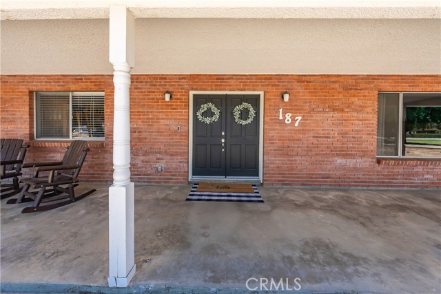 Detail Gallery Image 2 of 40 For 187 Hogan Dr, Lemoore,  CA 93245 - 4 Beds | 3/1 Baths