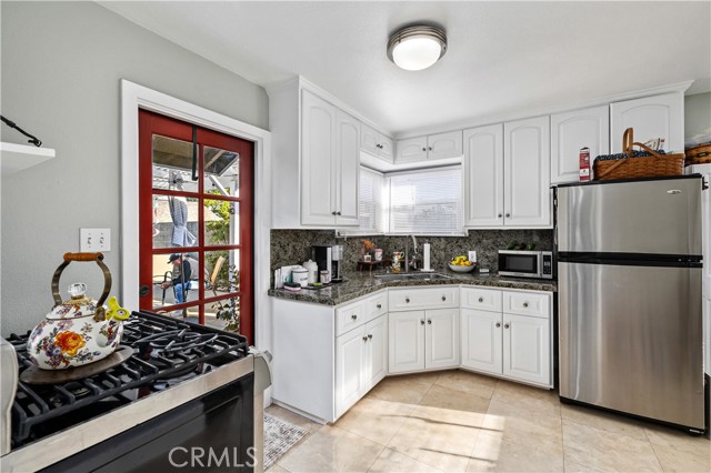 Detail Gallery Image 46 of 65 For 548 N 2nd, Upland,  CA 91786 - – Beds | – Baths