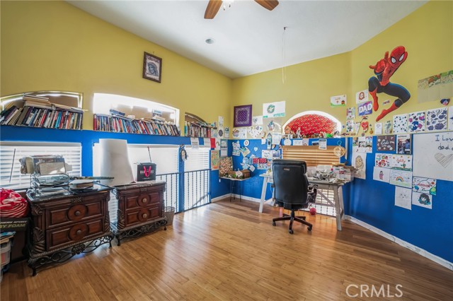 15990 Tinta Road, Apple Valley CA: https://media.crmls.org/medias/2aafde81-5a0c-4b15-b891-e7c0dd8082e4.jpg