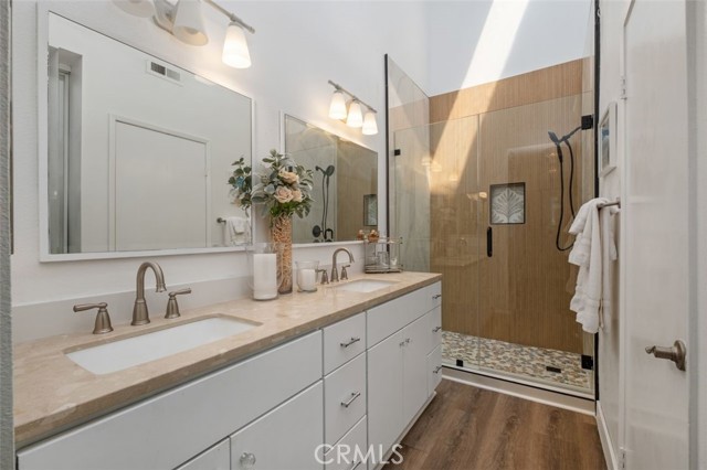 Detail Gallery Image 13 of 26 For 2510 W Macarthur Bld #L,  Santa Ana,  CA 92704 - 2 Beds | 2 Baths