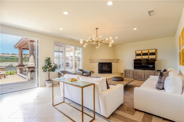 Detail Gallery Image 13 of 45 For 15 Shadowcast, Newport Coast,  CA 92657 - 4 Beds | 3/1 Baths