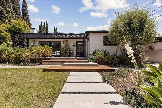 Front Image Thumbnail for CRSB26132049