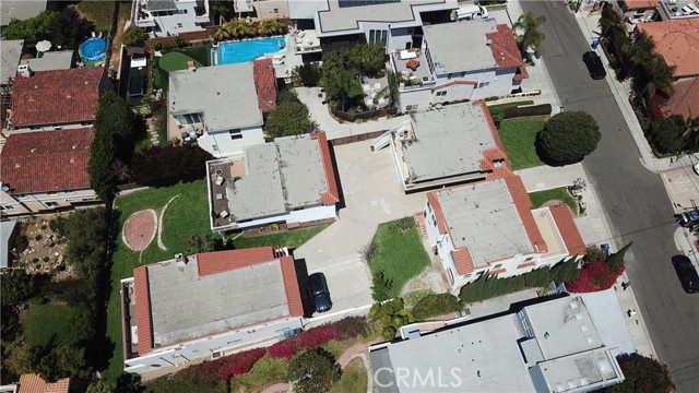 409 Hopkins Avenue, Hermosa Beach, California 90254, ,Residential Income,Sold,Hopkins,SB21092050