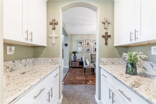 17 Ponte Brava, Lake Elsinore CA: https://media.crmls.org/medias/2ab42a0c-15d7-4b20-91e6-2f63a06b11b8.jpg