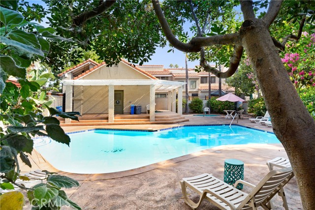 Detail Gallery Image 12 of 22 For 8167 Vineyard, Rancho Cucamonga,  CA 91730 - 2 Beds | 2/1 Baths