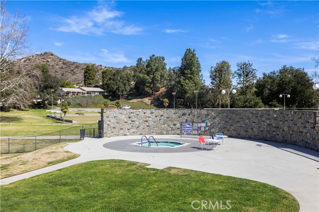 Detail Gallery Image 40 of 42 For 26824 Circle of the Oaks, Newhall,  CA 91321 - 2 Beds | 2 Baths