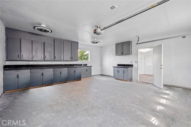 18717 Clarkdale Avenue, Artesia CA: https://media.crmls.org/medias/2ab56fca-8fd9-468d-9977-77c29720ec7e.jpg