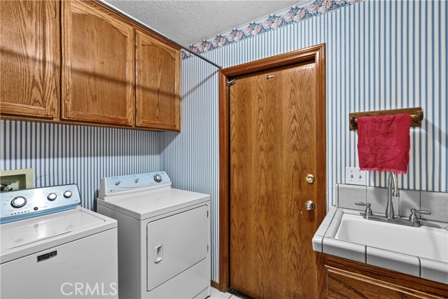 Detail Gallery Image 21 of 35 For 23833 Keator Rd, Apple Valley,  CA 92307 - 3 Beds | 2/1 Baths