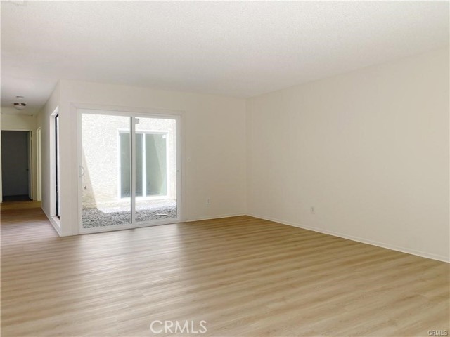 Image 14 of 23 For 3506 Albany Street