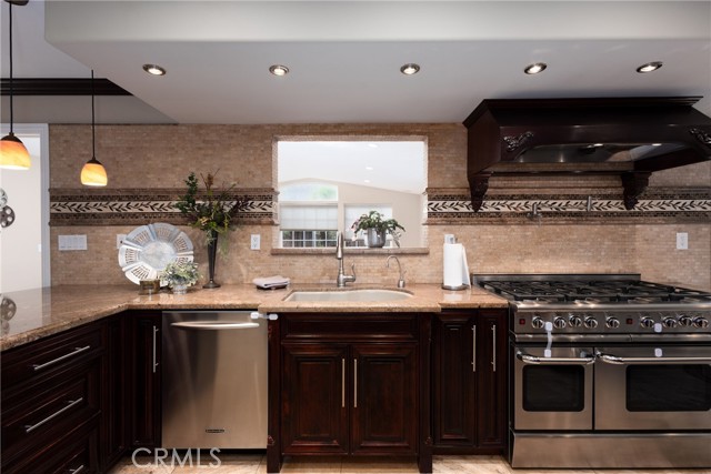 Detail Gallery Image 27 of 69 For 390 Meadowbrook, Santa Maria,  CA 93455 - 5 Beds | 4/1 Baths