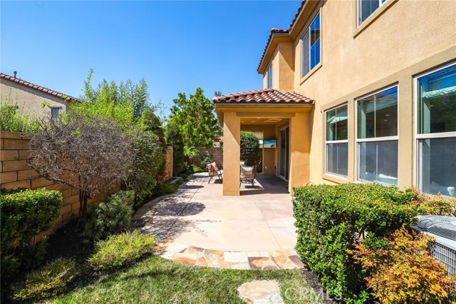 12 Gardenia, Lake Forest CA: https://media.crmls.org/medias/2ab70d67-30d0-42ed-ad00-221561649b6b.jpg