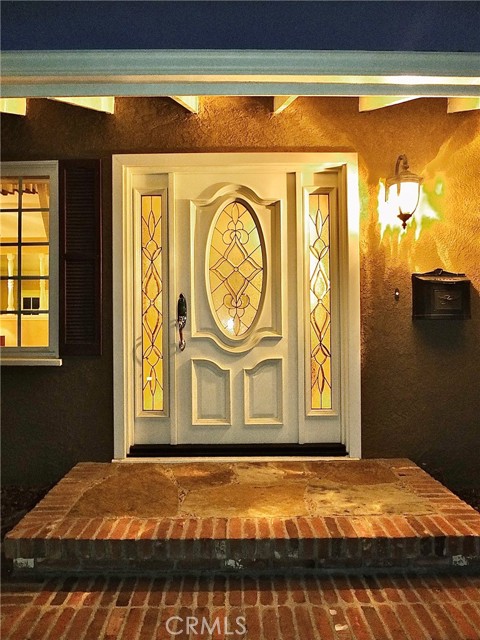 Detail Gallery Image 2 of 25 For 1819 Cambridge, Placentia,  CA 92870 - 3 Beds | 2 Baths