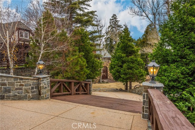 29162 Bald Eagle Ridge, Lake Arrowhead CA: https://media.crmls.org/medias/2ab93406-f97f-49a1-abc2-789743a98053.jpg