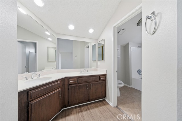 Detail Gallery Image 21 of 38 For 3621 Apollo, Palmdale,  CA 93550 - 3 Beds | 2/1 Baths