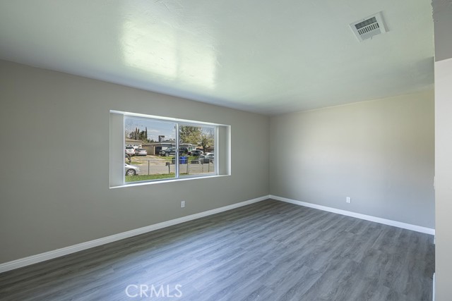 Detail Gallery Image 11 of 25 For 7026 Bangor Ave, Highland,  CA 92346 - 3 Beds | 1/1 Baths