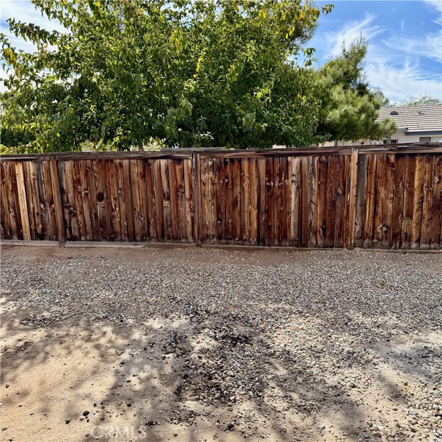 Detail Gallery Image 43 of 43 For 22594 Cuyama Ct, Apple Valley,  CA 92307 - 3 Beds | 2 Baths