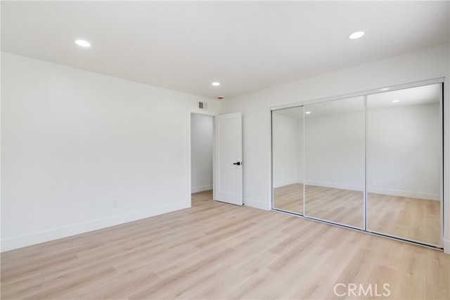 221 Wiley Court, Claremont CA: https://media.crmls.org/medias/2abb5fc5-4df4-4aca-ace7-6550faa62bd4.jpg