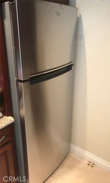 Detail Gallery Image 20 of 26 For Address Is Not Disclosed, Newport Beach,  CA 92661 - 1 Beds | 1 Baths