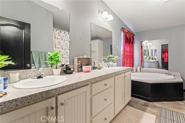 Detail Gallery Image 14 of 32 For 3448 Quail Rd, Pinon Hills,  CA 92372 - 4 Beds | 2 Baths