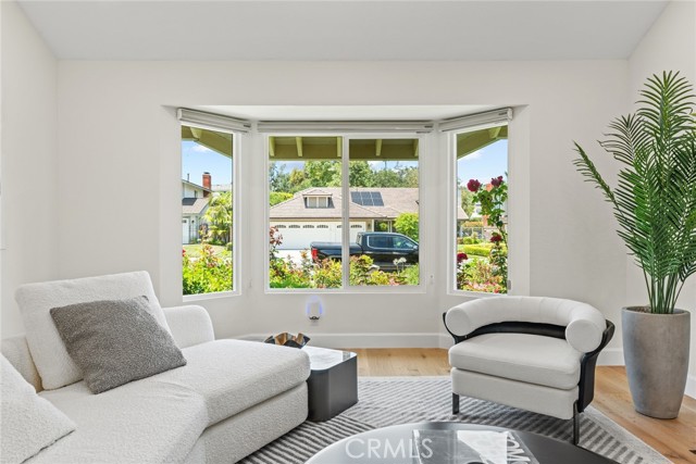 21492 Countryside Drive, Lake Forest CA: https://media.crmls.org/medias/2abd4dec-d337-4d9d-a7b4-7d0a2cdc5e53.jpg