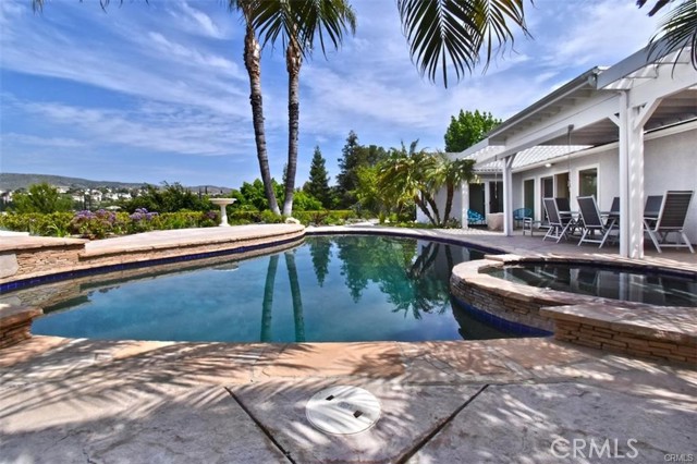 23937 Pentland Street photo 21