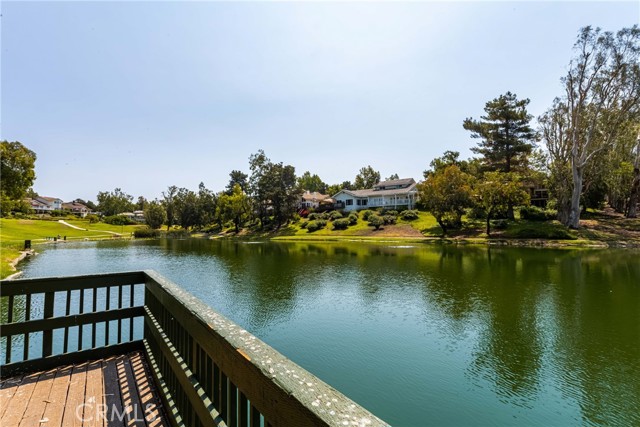8009 E Eucalyptus Trail, Orange CA: https://media.crmls.org/medias/2abdcce1-e1ee-4e70-9b48-96d41f345353.jpg