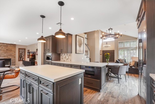 Image 9 of 52 For 450 Pesaro Street