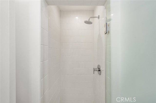 17216 Lorne Street, Van Nuys CA: https://media.crmls.org/medias/2abecb53-b0f6-4597-85a7-07826cdda1f3.jpg