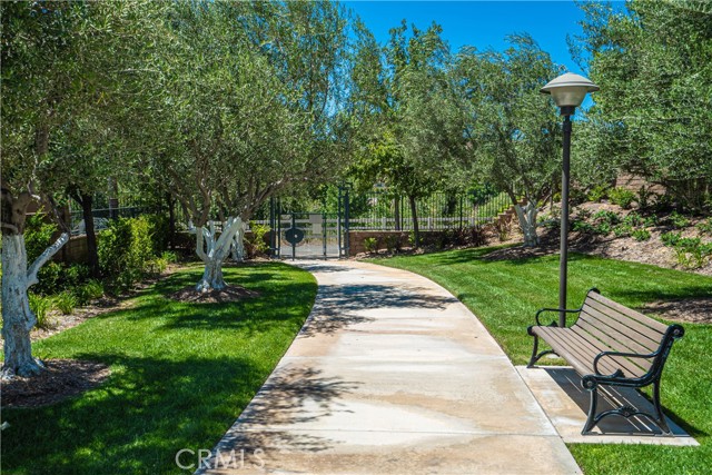 Detail Gallery Image 44 of 60 For 23782 Noble Fir Ct, Valencia,  CA 91354 - 2 Beds | 2 Baths