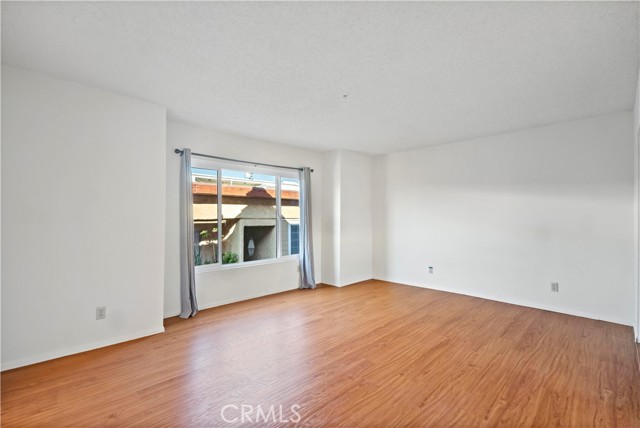 Detail Gallery Image 23 of 36 For 1505 S Atlantic #E,  Alhambra,  CA 91803 - 2 Beds | 2/1 Baths