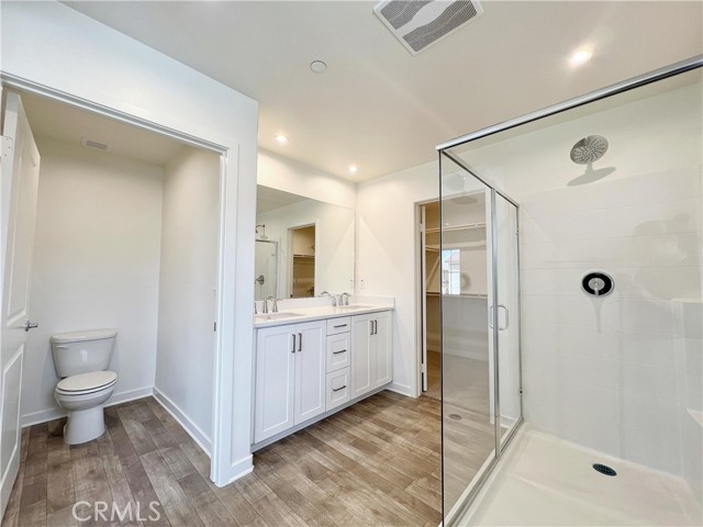 Detail Gallery Image 16 of 31 For 16068 Olivas Ln, Fontana,  CA 92336 - 4 Beds | 2/1 Baths