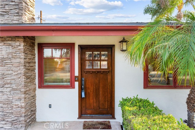 Detail Gallery Image 5 of 39 For 1944 W Lullaby Ln, Anaheim,  CA 92804 - 3 Beds | 2/1 Baths