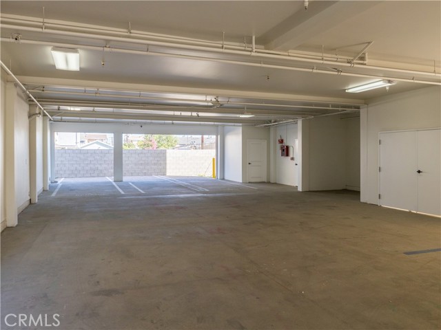 20712 S Western Avenue, Torrance CA: https://media.crmls.org/medias/2ac32394-cc75-424a-81e0-b9d6ce36ce97.jpg