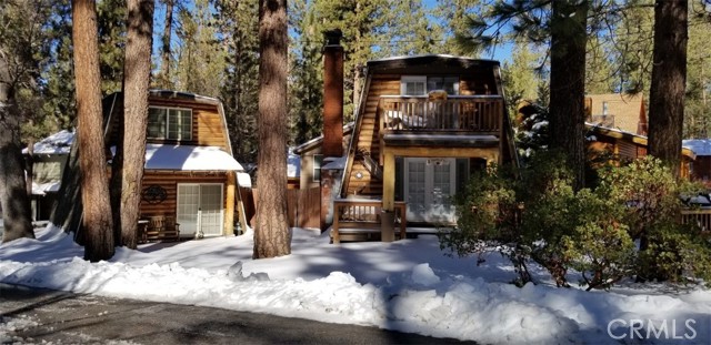 42608 Cedar Avenue, Big Bear Lake CA: https://media.crmls.org/medias/2ac3a336-4dfa-415c-8978-2ac7e2f688bf.jpg