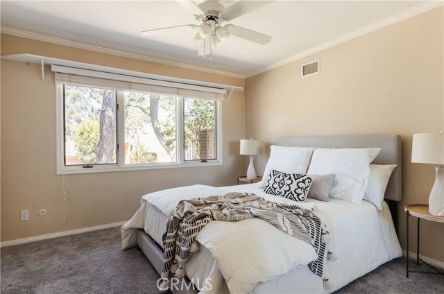 4935 Calvin Avenue, Tarzana CA: https://media.crmls.org/medias/2ac5b5cb-f21e-4826-9646-57cb11ccb145.jpg