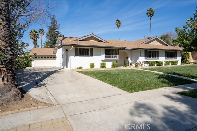 7606 Jadeite Ave, Rancho Cucamonga, CA 91730