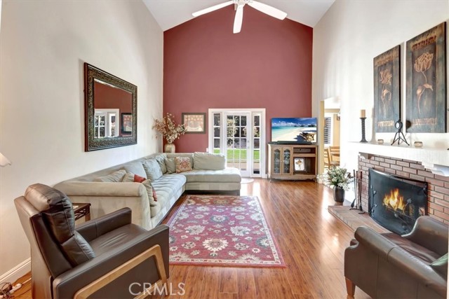 Detail Gallery Image 7 of 25 For 3624 E Shallow Brook, Orange,  CA 92867 - 4 Beds | 3 Baths