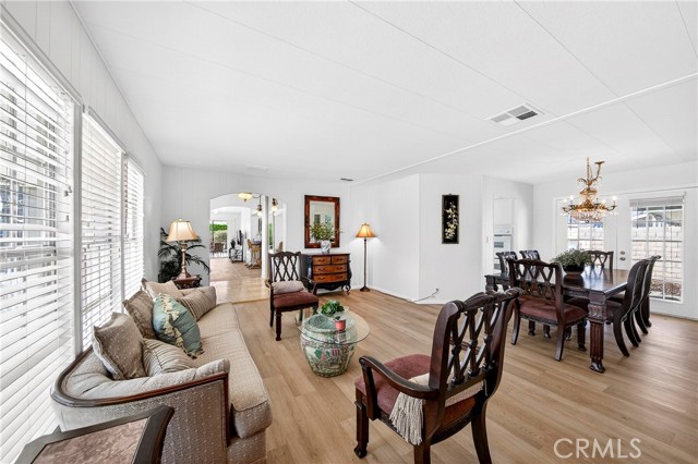 Detail Gallery Image 4 of 47 For 39300 One Horse Way, Palm Desert,  CA 92260 - 3 Beds | 2/1 Baths