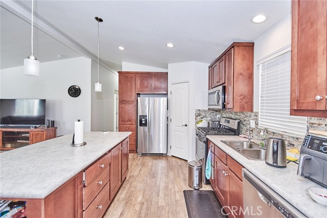 Detail Gallery Image 12 of 31 For 3500 Buchanan St #198,  Riverside,  CA 92503 - 3 Beds | 2 Baths